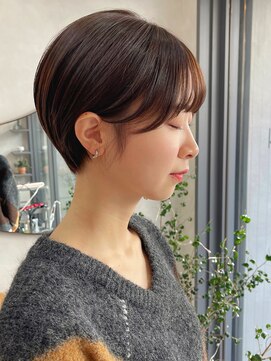 キビト(kibito) 美シルエット丸みショート イルミナカラー