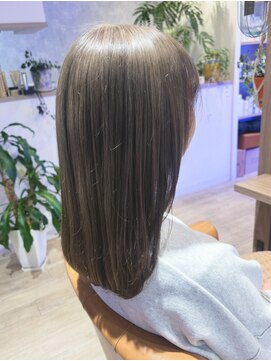 ミハス(Mijas) ハイトーン＊ベージュ＊ブリーチ1回以上