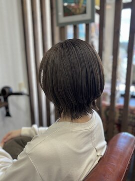 マロンブラウン