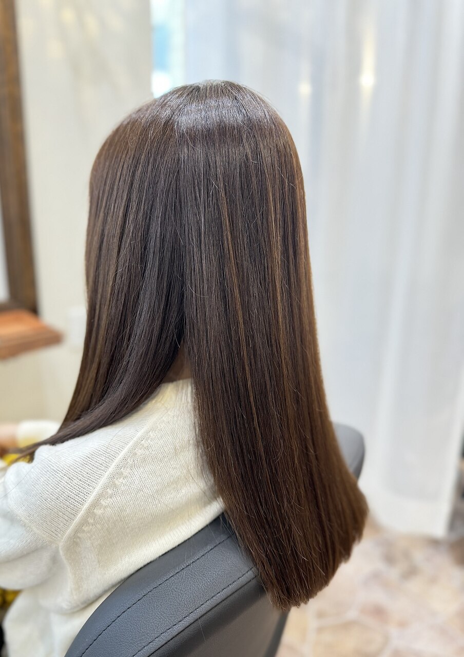 【柔らかい仕上がり♪】カット＋縮毛矯正\12500