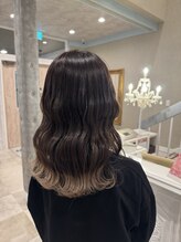 《*個性的なデザインでおしゃれに◎*》周囲の目を引く可愛いデザインがこなれ感を高めます＊[岩手]byかおる