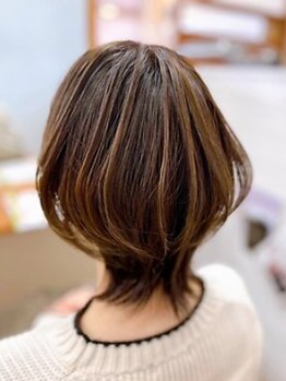 ヘアーブランドジン ティアラ(HAIR BRAND Jin Tiara)の写真/買い物ついでに立ち寄れるご褒美サロン。大人女性の髪と心を癒す、地元に寄り添うアットホームsalon。