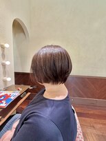 エルサフィロ ヨドヤバシ(el zafiro yodoyabashi)&nbsp;【el zafiro yodoyabashi】大人女性のミニボブスタイル