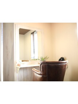 大人の身だしなみを*カットだけでなく眉カットも無料で対応◎大満足の仕上がりにリピーター続出☆