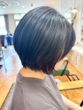 ナオシ トレス 富雄店(nao*c tres) ナチュラル白髪ぼかしカラー【奈良市】