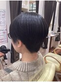 大人可愛い耳だしショート丸みショート大人ボブ小顔カット