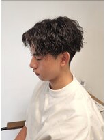 ニアウ 伊勢崎連取店(Niau)&nbsp;MEN’S HAIR/波巻きツイストスパイラル/リバースセンターパート