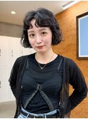 ショート/ボブ/パーマ/黒髪/ウェーブ/ニュアンスパーマ/ミニボブ