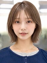 オーラ オモテサンドウ(Aura omotesando)&nbsp;小顔見え◎くびれミディアムボブ/広がらない外ハネボブ