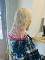 ロッカ(ROCCA)&nbsp;ホワイトグレージュチェリーフレイムグラデーション