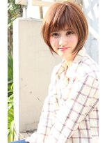 レウナ 外苑前(Reuna)&nbsp;大人可愛いニュアンスショートボブ　耳かけショートボブ