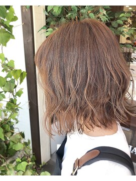 ヤコブ ヘアー(Jacob hair) 【Jacob HAIRDESIGN】ナチュラルベージュ