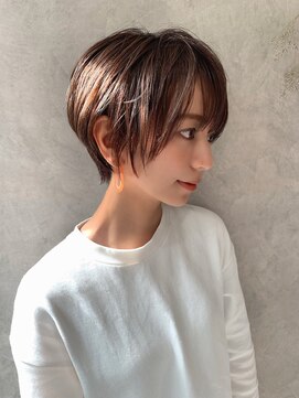 アヴァロン(AVALON) 前髪ありの小顔くびれショート×イルミナショコラブラウン