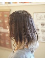 ルーチェ(Lu-ce)&nbsp;グラデーションミディ