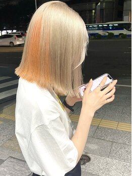 ソルバイジゼル(sol by gisele)の写真/《NEW◆一番町◆人気の新店》個性を生かす"自分スタイル"を追求#ホワイトカラー#ハイトーン#インナーカラー