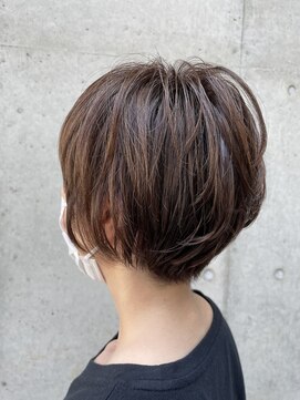 ロカ(Roca) 丸みショート/マッシュボブ