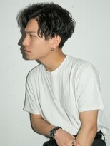 セミウェットツイストスパイラルパーマ×ワイルドツーブロック