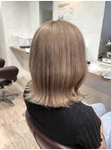 韓国ヘア くびれヘア ミルクティーベージュ