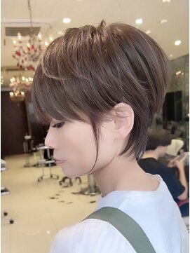 アース 大曽根店(HAIR&MAKE EARTH) 30代40代丸みショートヘア