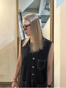 シロ(SHIRO)の写真/【瓦町駅徒歩3分】こだわりのオーガニックカラーとトリートメントでダメージを抑えた理想のカラーが実現
