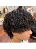 波巻きスパイラルパーマ 刈り上げないマッシュ メンズカット