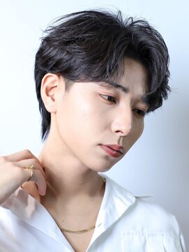 リップス 自由が丘(LIPPS) フェザーパーマ パートウルフ