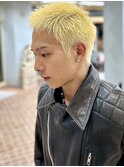 抜きっぱ金髪短髪