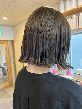 リラクオーレ 三宮 元町(LIRA CUORE) くすみカラーの大人ボブ