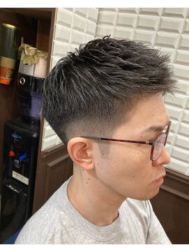 ルピナス 中田(Lupinus) アップバングショート