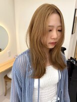 ハニー 町田(HONEY)&nbsp;レイヤーカット/くびれレイヤー/ミルクティーベージュ/ブリーチ