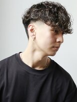 グルーマーズクレッジ 渋谷店(GROOMER/S CREDGE)&nbsp;men's/メンズ/ツイスト/ニュアンス/フェザーパーマ/韓国/渋谷
