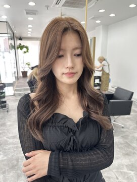 ロゼル(ROSEL) 韓国風レイヤー×ミルクティーブラウン