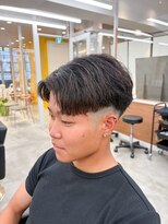 ルースト 南堀江店(ROOST)&nbsp;MEN'S/リバースセンターパート/ニュアンスパーマ/南堀江