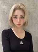 ホワイトベージュ