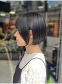 ショートボブ