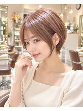 ハピエル ヘアークルー(HAPPYEL hair crew)&nbsp;横顔美人の耳かけ丸みショート／小顔見せ