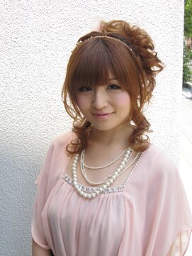 美容室イーナ(e na) ファンシーハーフアップ