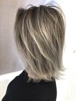 オリ(‘Oli)&nbsp;バレイヤージュ＿プラチナグレイジュ