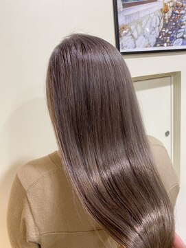 エイミー(Aimee) Aimee 髪質改善トリートメント×グレージュ