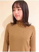 前髪のすきまが可愛いミディアムボブスタイル/ニュアンスカラー