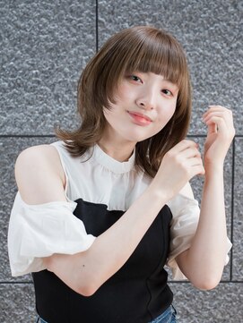 レスピア 銀座中央通り店(Respia) 顔周りウルフレイヤー【銀座/有楽町】30代40代50代