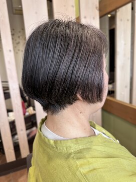 フランジェッタヘアー(Frangetta hair) マダムショート