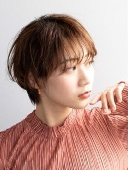 クエストエフ(QUEST e'f)の写真/大人の品格と魅力を1ランクアップ◎上品で上質なインナーカラーやハイライト◎【ショートヘアー/ボブ】