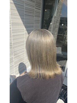 ネクストインバルサム 大和田店(NEXT in balsam) 10代20代30代大人可愛いハイトーングレー系カラー