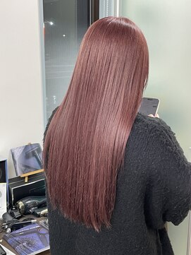 シャラク 羽広店(sharaku) ピンクベージュ