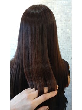 ラナンキュラス(Ranunculus) 梅雨前最強ツヤサラ髪