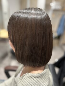 エスト(est) 本格的な暑さ、湿気の前に広がる微妙か癖を抑える美髪矯正コース