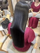 アンフィシュピトロワ(AnFye spi tlow) 【髪質改善】で艶髪に変身【縮毛矯正】【髪質改善】【縮毛矯正】