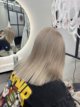 シーバイスリー 綱島(C×3) ホワイトベージュ