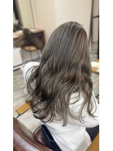 リノカヒリ(Lino kahili)&nbsp;コントラストハイライトグレージュ